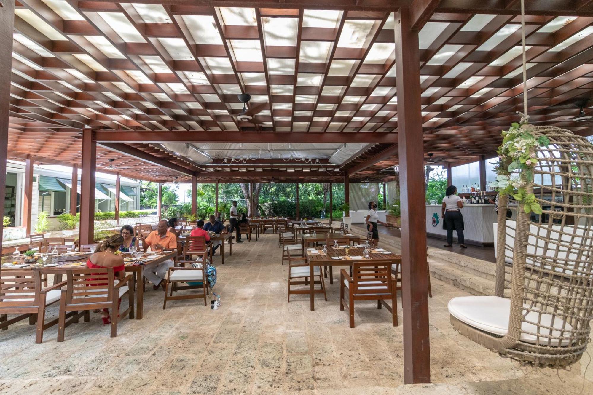 Hotel Sweetfield Manor Bridgetown Exterior foto
